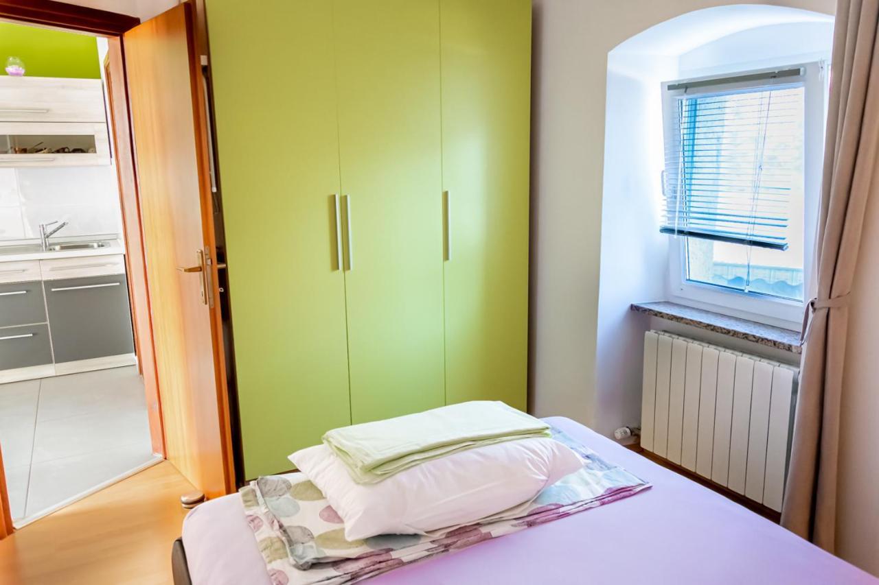 App Roko 2 Apartment Porec Bagian luar foto