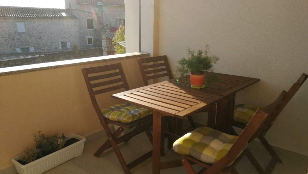 App Roko 2 Apartment Porec Bagian luar foto